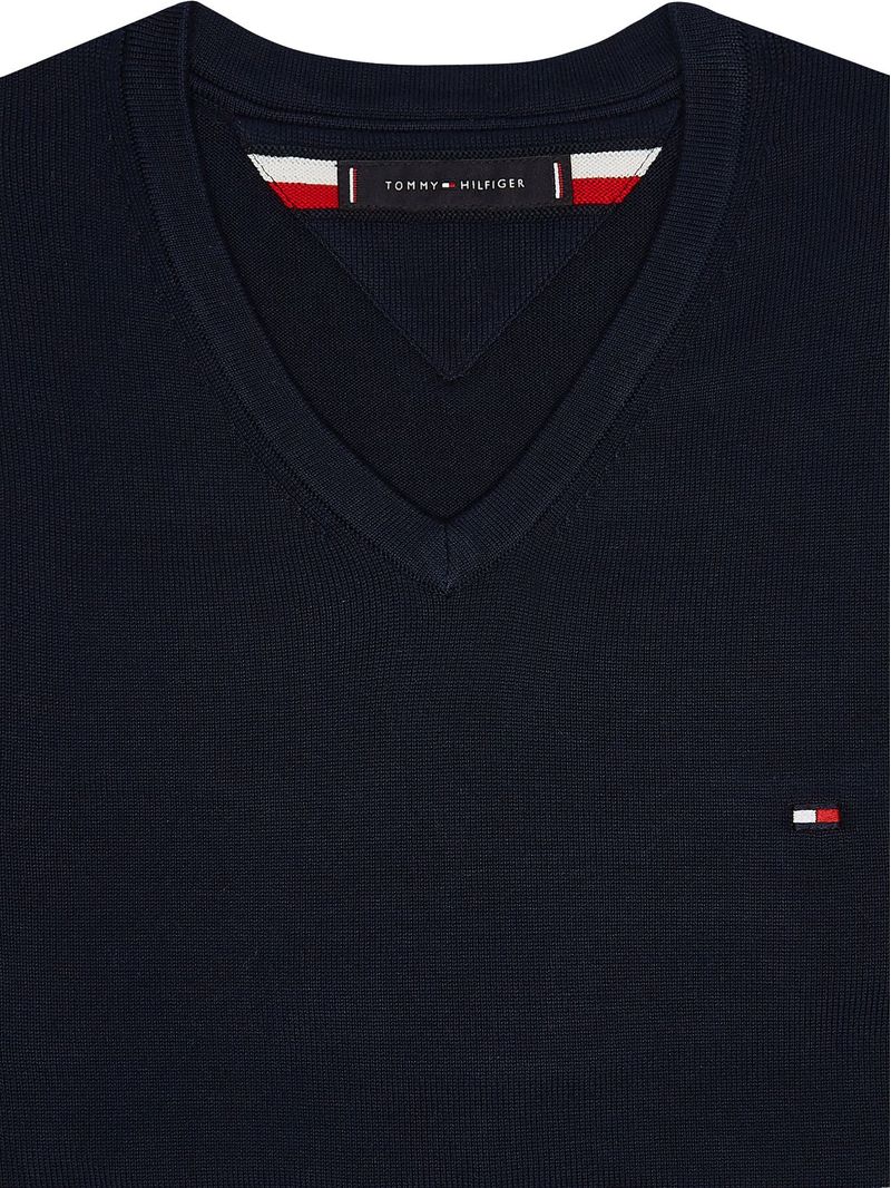 saco-azul-con-cuello-v-para-hombre