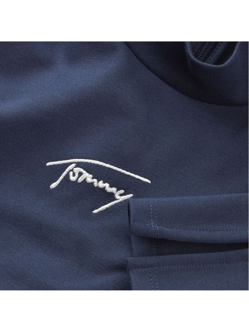 label-3