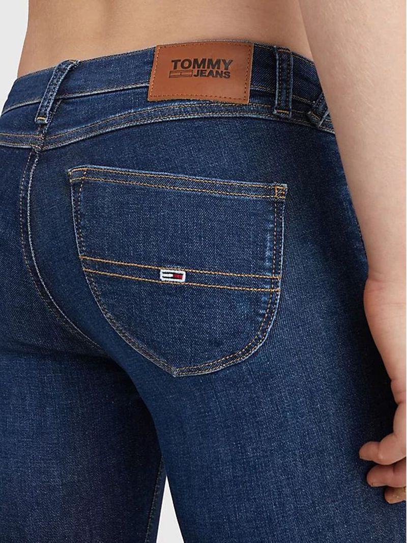 label-2