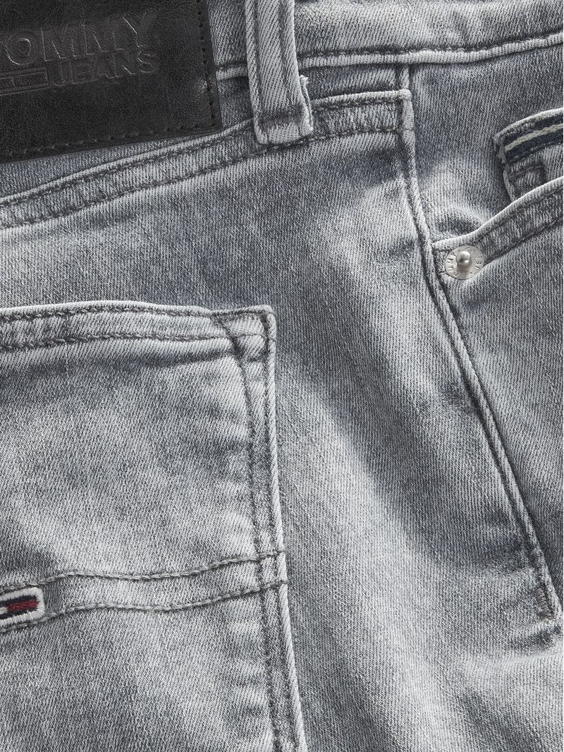 label-2
