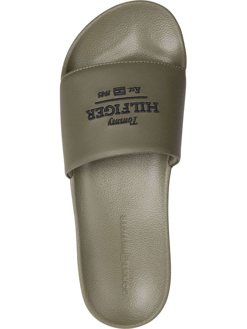 sandalias-verde-logo-bordado