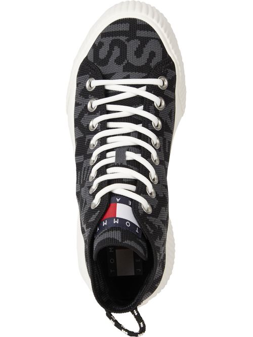 Tenis Altas De Punto Con Logos