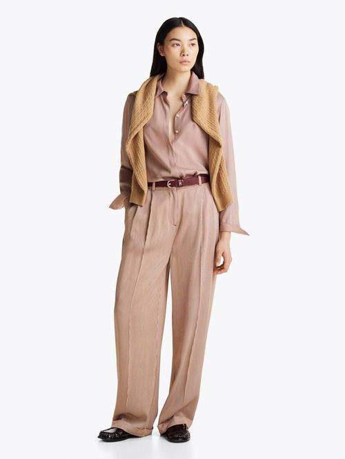 Camisa beige estampada de corte regular