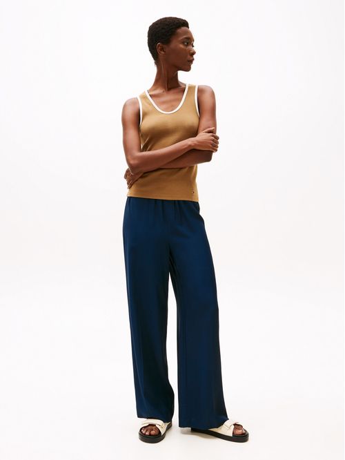 Pantalón azul holgado sin cierre