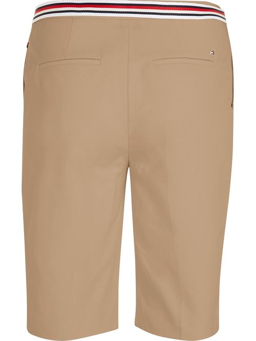 Bermuda  beige con cinturón IM LONDON