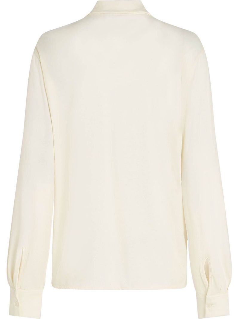 Camisa blanca clásica manga larga