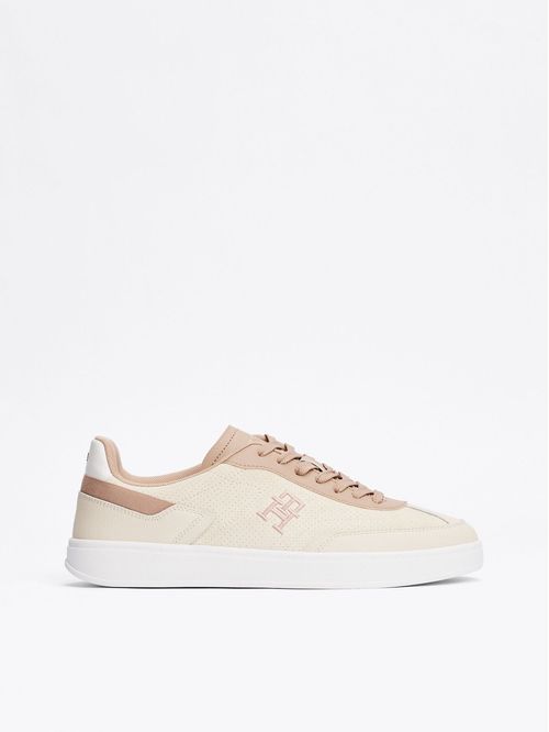 Tenis beige color block con monograma TH