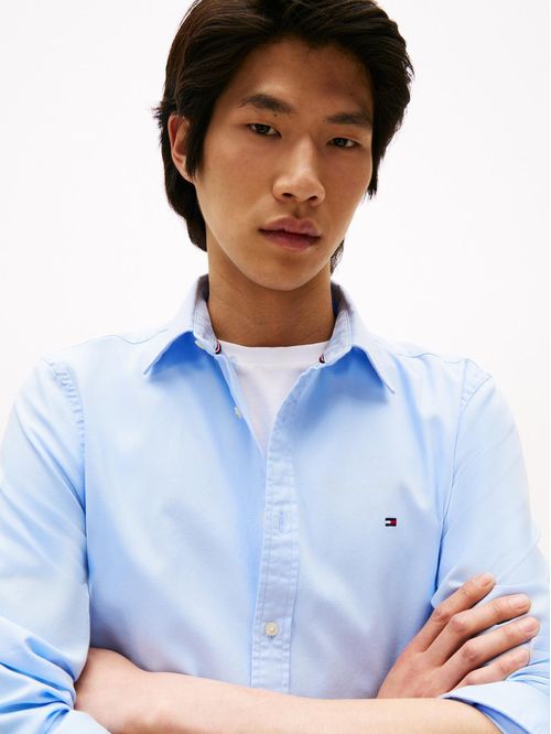 Camisa celeste TH Flex slim de tejido dobby