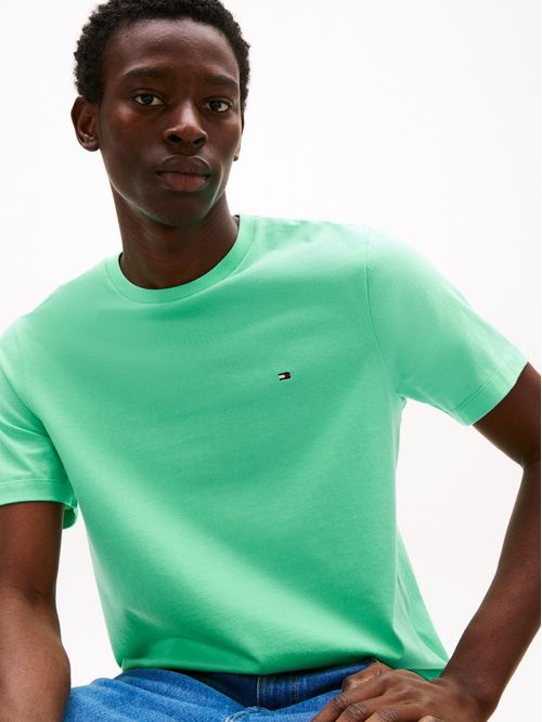 Camiseta verde de cuello redondo con logo bordado