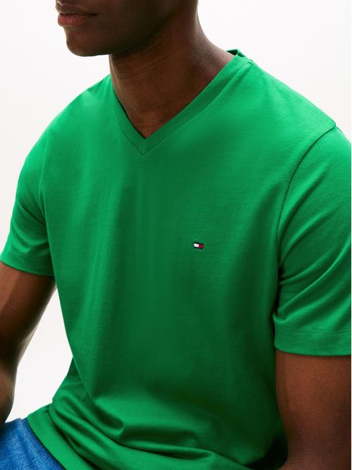 Camiseta verde de Cuello en V
