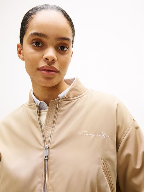 Chaqueta naranja bomber corta repelente al agua