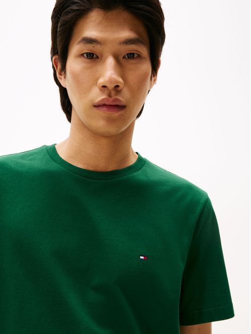 Camiseta verde de cuello redondo con logo bordado