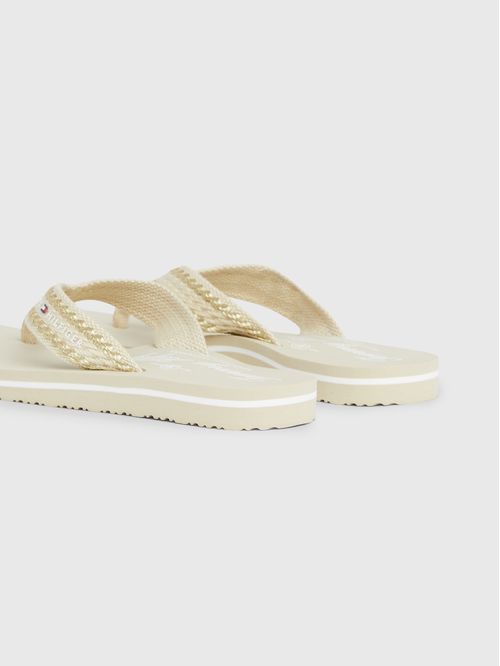 Sandalias beige de tejido trenzado con rayas