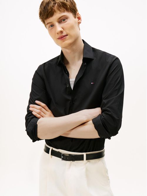 Camisa negra flex poplin de corte slim