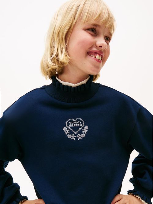 Vestido azul con volantes y logo