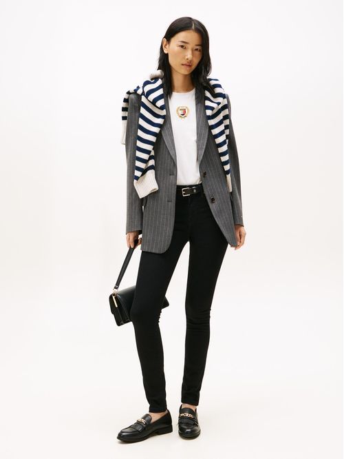 Jeans negro como ceñidos negros de talle medio