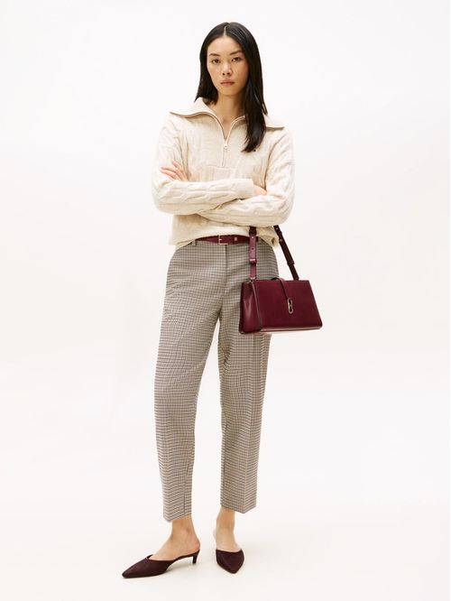 Pantalón beige casual con estampado de cuadros