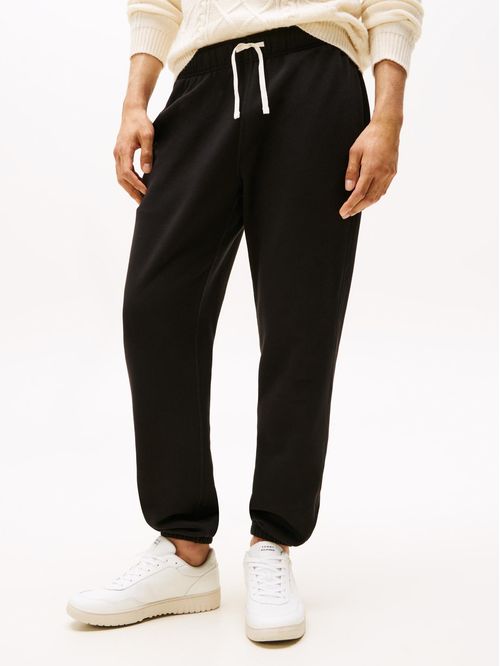 Joggers negro de felpa con bajos elásticos